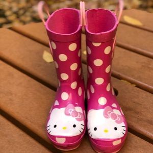 Hello Kitty rain boots by Western Chief